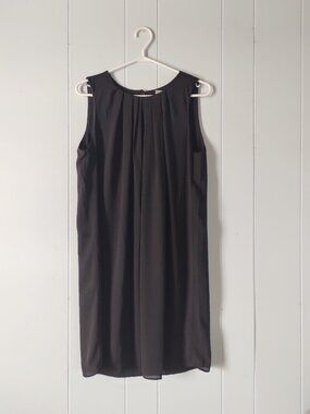 H&M Black Sleeveless Swing Dress